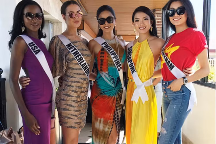 Trước đó, vào buổi sáng cùng ngày, Lệ Hằng từ thành phố Vigan trở về thủ đô Manila, Philippines.