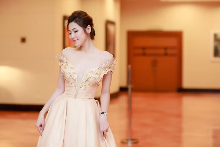 Nhan sac hut hon cua nang a hau ngoan hien bac nhat Vbiz-Hinh-11