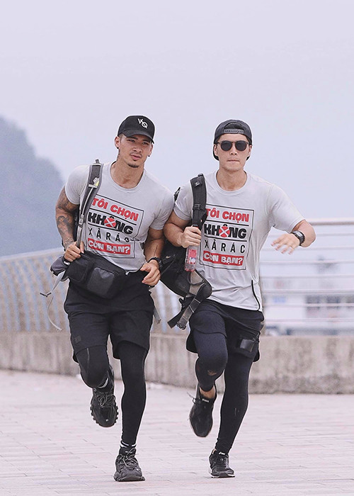 Ngoài Người ấy là ai, Huy Trần còn tham gia gameshow Cuộc đua kỳ thú 2019.