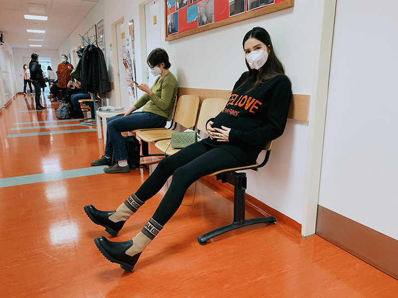 Mạc Hồng Quân kịp bay về CH Czech để chăm sóc Kỳ Hân trong những tuần cuối của thai kỳ.