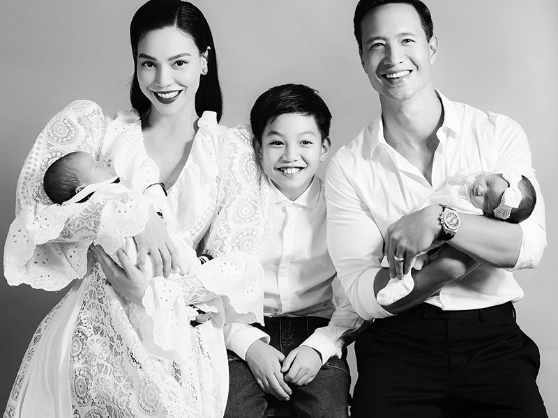 Có con chung, đôi uyên ương càng hạnh phúc.