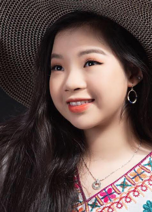 Ngoài ca trù, Thái Phương còn biết hát xẩm, cải lương, nhạc dân gian và chơi được đàn bầu.