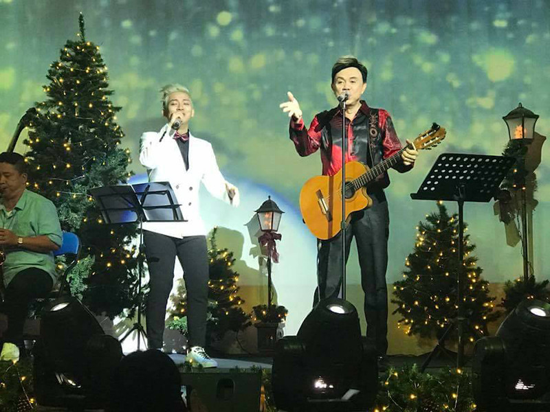 Nam nghệ sĩ còn góp mặt trong một số chương trình ca nhạc và giới thiệu một số ca khúc tự sáng tác như “Anh không thể quên em”, “Khi màn đêm xuống”, “Tình muộn”, “Tình yêu ngọt ngào”. Từ khi hoạt động nghệ thuật, Chí Tài đi lên bằng tài năng nên được nhiều khán giả yêu mến.