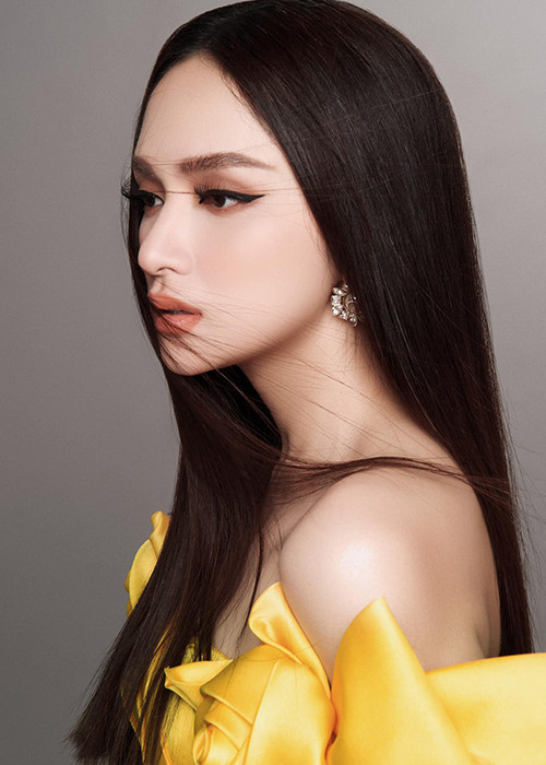 Bộ ảnh mới của Hương Giang được tung ra kèm thông tin sự xuất hiện của cô trong chương trình truyền hình thực tế Đại sứ hoàn mỹ 2020. Ảnh: Trần Hoàng Vũ