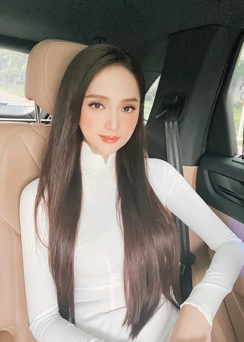 Hương Giang hiện tại tỏ ra khá thận trọng về phát ngôn.