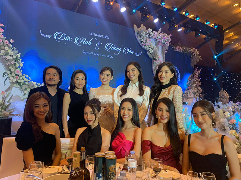 Dàn khách mời của cô dâu Tường San chỉ có 35 người.