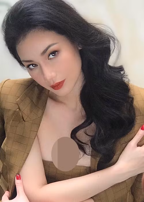 Trong suốt 5 năm qua, Quỳnh Chi chỉ có thể gặp con qua điện thoại. Nỗi nhớ nhung con khiến cô đau khổ trong một thời gian dài.