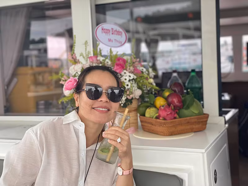 Nữ doanh nhân thế hệ 7x tự tin với gương mặt ít son phấn.