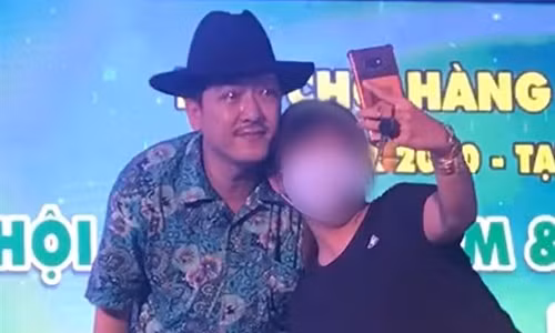 Truong Giang vua hat vua khoc vi nho co nghe si Chi Tai-Hinh-2