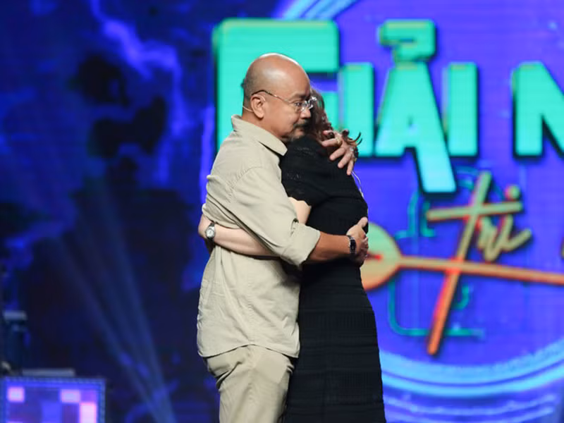 Sau nhiều năm chung sống, Hoàng Sơn và Diệp Thanh có 3 người con: 2 trai, 1 gái. Ảnh: PLO