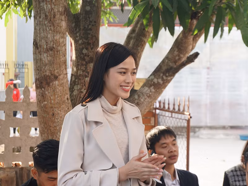 Đoàn còn tổ chức trao nhà tình thương tại hai huyện Triệu Sơn và Quảng Xương.