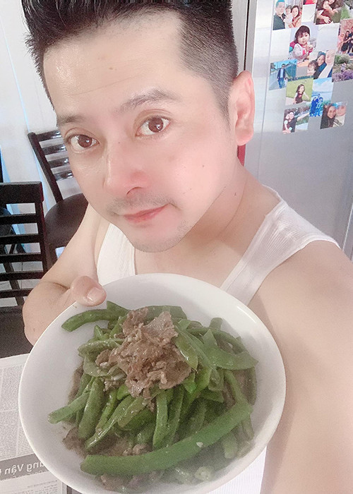 Quỳnh Như từng chia sẻ Hoàng Anh ngày càng giỏi nội trợ, khen anh là ông chồng của năm.