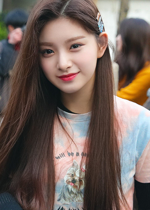 Sau khoảng 2 năm sống ở Hàn, Yiren có nhiều tiến bộ trong việc giao tiếng bằng tiếng Hàn.