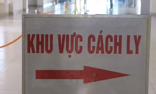 Quang Ninh phong toa 1 nha nghi co nguoi Trung Quoc tron cach ly y te