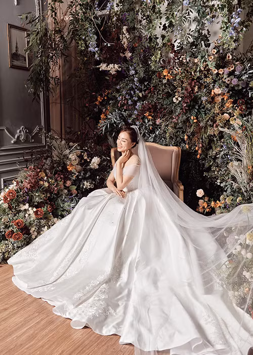 Trên báo chí, nghệ sĩ Công Lý từng chia sẻ, anh nhiều lần ngỏ ý làm đám cưới với Ngọc Hà.