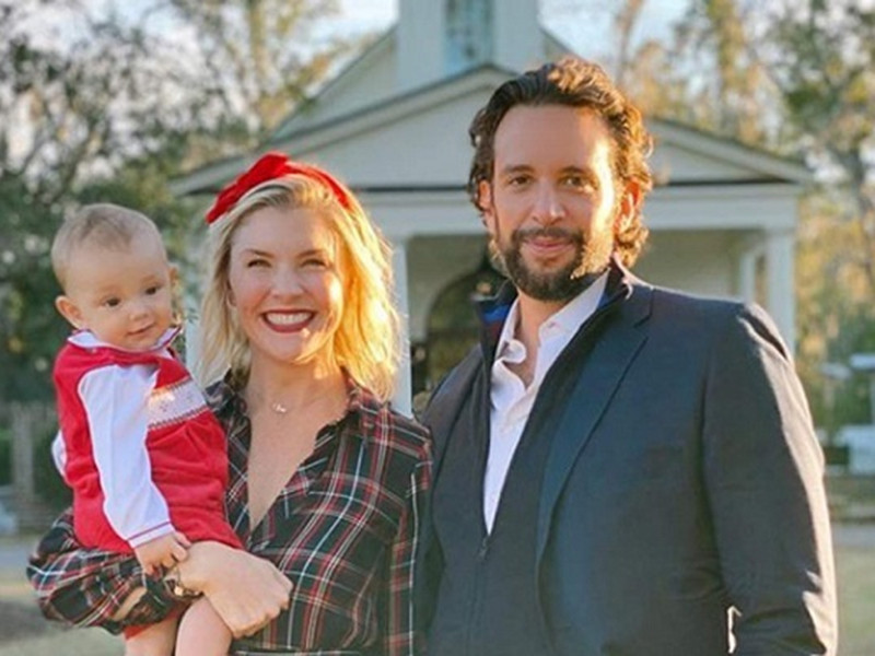 Theo Tiền Phong, Nick Cordero bắt đầu rơi vào trạng thái hôn mê vào đầu tháng 4. Sau đó, anh phải cắt chân phải vì biến chứng mà virus SARS-CoV-2 gây ra.