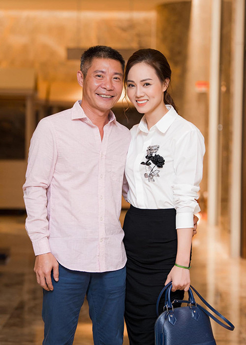 Còn ở các cuộc tình trước, nam diễn viên hài kiệm lời hơn.