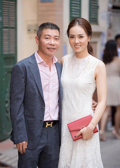 Phía Ngọc Hà cũng có những thay đổi từ khi yêu nghệ sĩ Công Lý. Cô trở nên đảm đang hơn. Trong 5 năm công khai yêu nhau, Công Lý và Ngọc Hà được nhiều khán giả ủng hộ. Đám cưới vào ngày 2/1/2021 của cặp đôi sẽ là cái kết đẹp cho chuyện tình này.