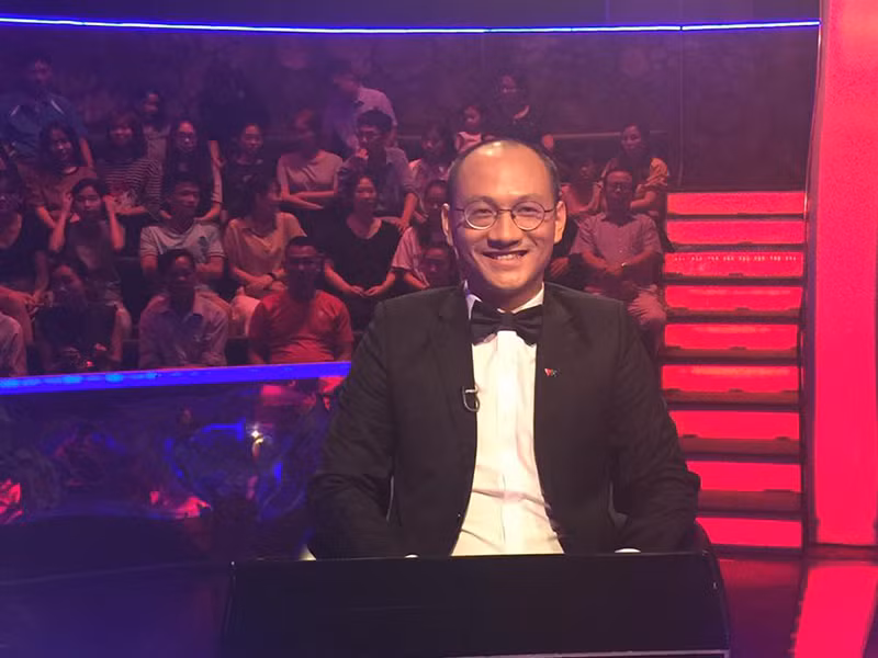 Theo nam MC, anh rời chương trình vì format năm 2021 thay đổi, cần một host trẻ trung, sôi động trong khi anh không thuộc phong cách này.