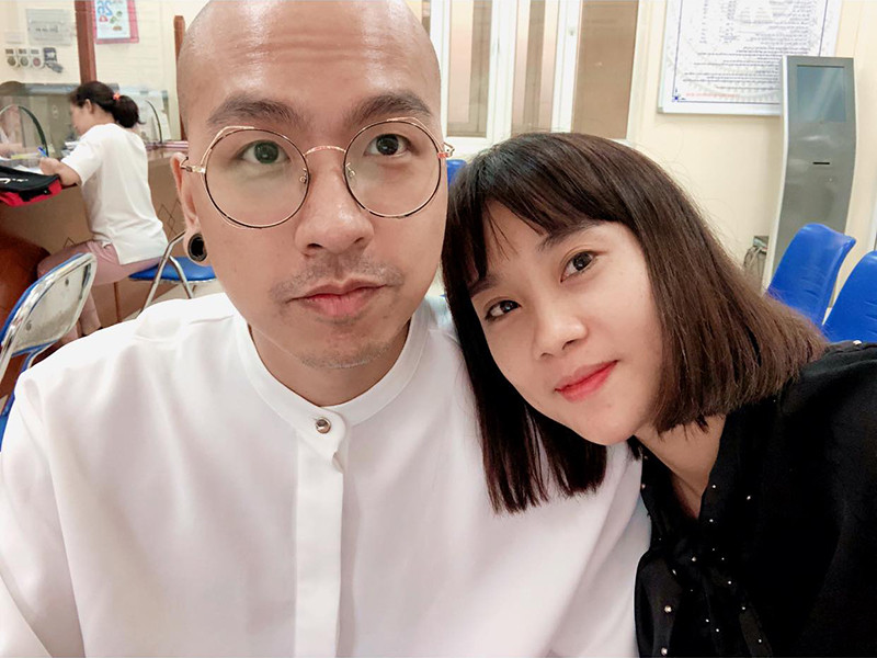 Sau khi được cầu hôn, Phạm Lịch cho biết, cô và bạn trai chưa có kế hoạch cụ thể cho đám cưới.