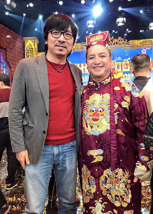 Ngoài tham gia “Hỏi xoáy, đáp xoay”, Đinh Tiến Dũng còn gây chú ý khi là một trong những người viết kịch bản Táo quân trong nhiều năm. Ảnh: Tiền Phong