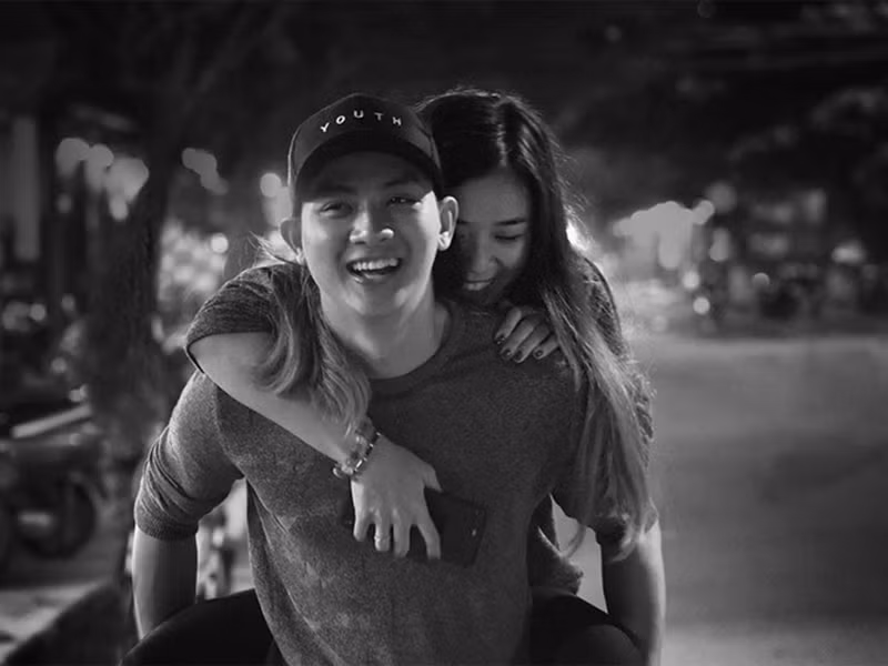 Tưởng chừng Hoài Lâm và Bảo Ngọc kết hôn sẽ ở bên nhau lâu dài thì đến năm 2020, cả hai chia tay vì ngày càng không hợp nhau trong cách sống.