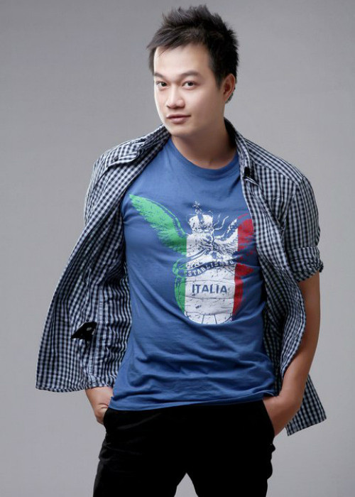 Năm 2012, Bảo Nhân vào Sài Gòn làm việc tại một bệnh viện thẩm mỹ. Làm việc nhiều nên anh bị stress nặng, mất dần cảm hứng với công việc. Đúng lúc đó, Bảo Nhân gặp một người bạn làm phim nên tình yêu với phim ảnh trỗi dậy. Ảnh: Dân Việt