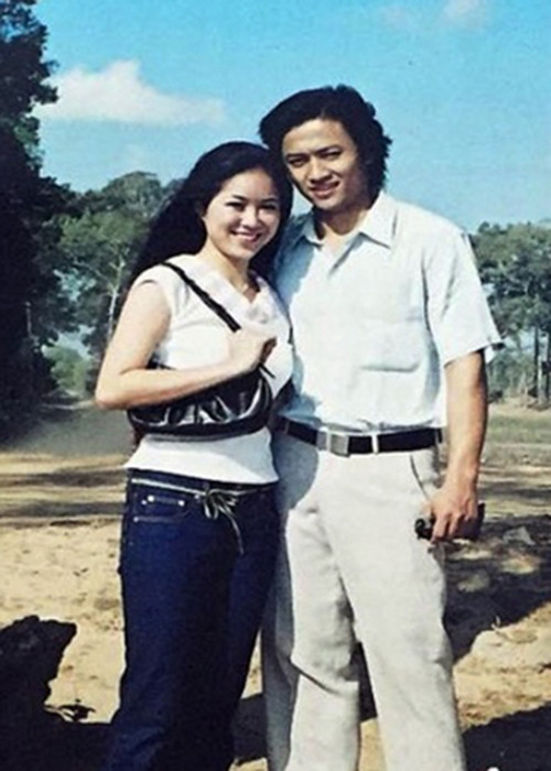 Quý Bình hẹn hò Lê Phương khi còn là sinh viên và sau khi cô ly hôn Quách Ngọc Ngoan.