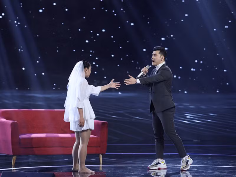 Về quyết định dừng sự nghiệp ca hát khi bước qua tuổi 45, Ưng Hoàng Phúc cho biết thêm: "Đây là mục tiêu, còn cố gắng được hơn thì nghĩa là công sức của mình bỏ ra có kết quả tốt". Ảnh: PLO