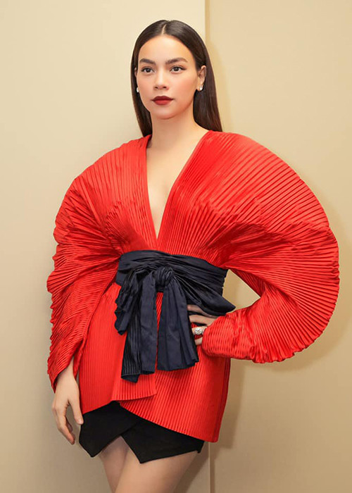 Khi Hồ Ngọc Hà và Cường Đô la có hạnh phúc riêng, cả hai không còn công khai xuất hiện chung. Nhiều người cho rằng nữ ca sĩ và chồng cũ muốn tránh khỏi sự soi mói, khó xử.