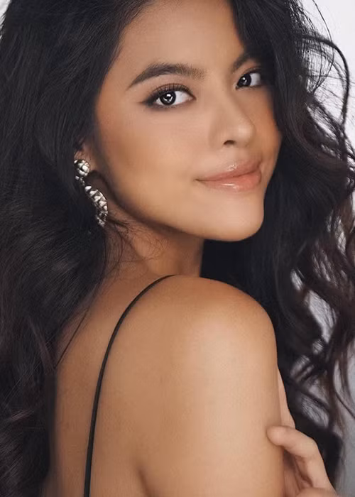 Phương Thảo sinh năm 1994, từng lọt top 45 cuộc thi Hoa hậu Hoàn vũ Việt Nam 2019.