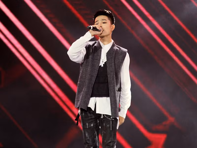 Chia sẻ trên Zing mới đây, Quang Anh cho biết, trong năm 2020, anh dự định trở lại với âm nhạc với một số dự án nhưng không thành do ảnh hưởng của dịch bệnh.