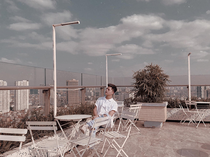 Quang Anh lên kế hoạch vào đầu năm 2021 sẽ chuyển từ Hà Nội vào Sài Gòn phát triển sự nghiệp ca hát.