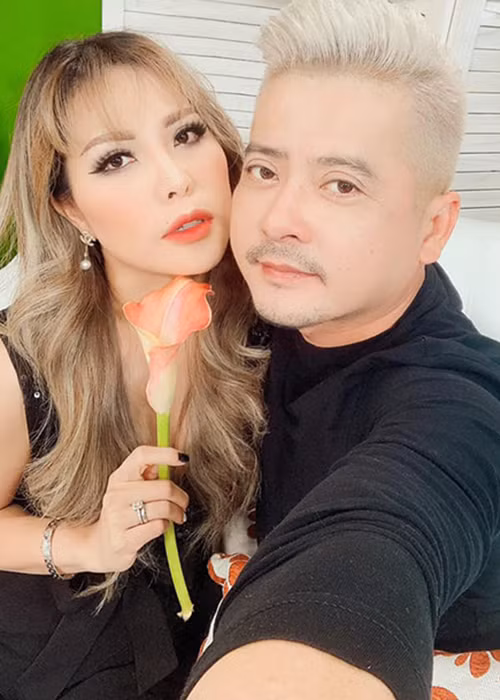 Trả lời Công lý &amp; xã hội, Hoàng Anh khẳng định Thắm Bebe hoàn toàn không liên quan gì đến hôn nhân của anh và Quỳnh Như. Theo nam diễn viên, không hề có người thứ ba hay ai tác động đến anh.