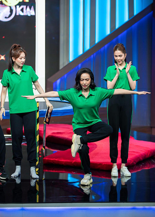 Nữ diễn viên sinh năm 1991 tham gia khá nhiều gameshow với vai trò người chơi khách mời và MC.