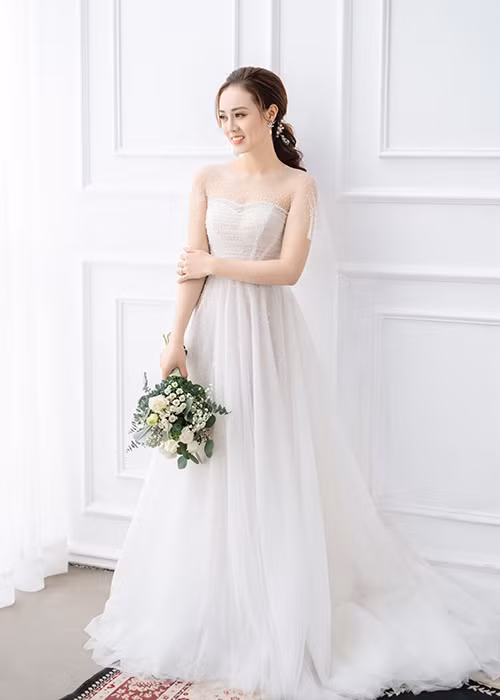 Trong mắt bạn bè và người thân, cũng như Công Lý, Ngọc Hà là một cô gái có trái tim ấm áp. Cô sống tình cảm, nghĩa tình và là người luôn đặt chuyện tình cảm lên hàng đầu để giữ các mối quan hệ.