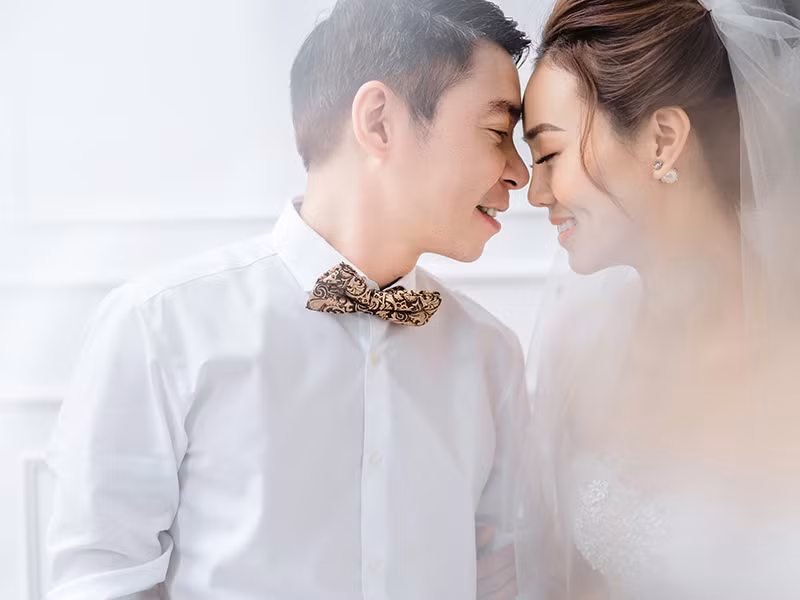 Ngọc Hà diện ba mẫu váy tinh khiết mềm mại như sương mai của NTK Lek Chi.