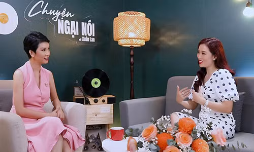 A hau Quy ba The gioi Thu Huong noi ve vo cu cua chong