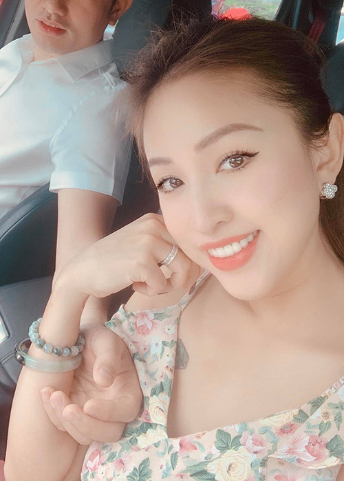 Vân Hugo dự định làm đám cưới trong năm nay nhưng phải hoãn lại vì COVID-19.