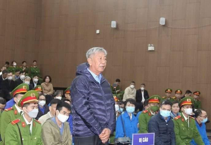 Không nhận tiền từ Việt Á, một bị cáo được đề nghị án bằng ngày tạm giam Khong nhan tien tu Viet A, mot bi cao duoc de nghi an bang ngay tam giam