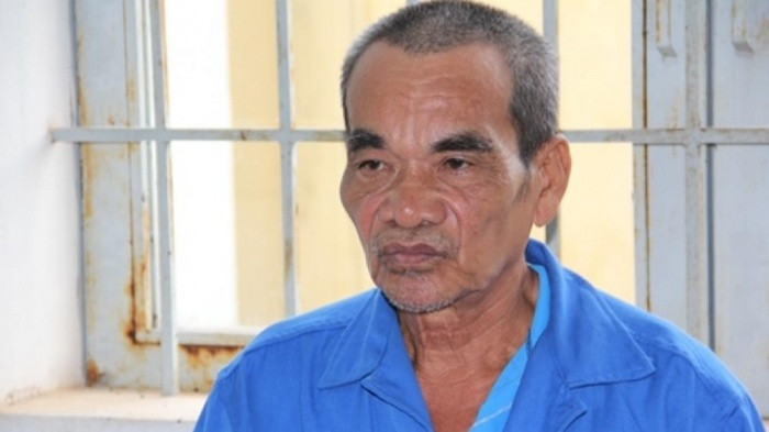 Tin nong ngay 29/10: Ong ho 56 tuoi nhieu lan hiep dam chau gai 12 tuoi