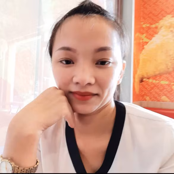  3. Khởi tố người mẹ vứt bỏ con mới đẻ dẫn đến tử vong: Ngày 21/10, Công an huyện Đông Hưng, tỉnh Thái Bình cho biết, cơ quan chức năng đã khởi tố bị can, cấm đi khỏi nơi cư trú đối với Phạm Thị Hảo (26 tuổi), trú tại xã Đông Vinh, huyện Đông Hưng về tội "Giết hoặc vứt bỏ con mới đẻ". Sau khi sinh con, Hảo mang con gái sơ sinh không mảnh vải quấn thân ra ruộng khoai nước tại xã Đông Vinh, huyện Đông Hưng rồi vứt con ở đó khiến cháu bé tử vong. 