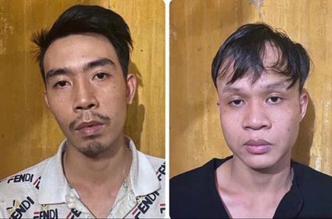  5. Trộm cắp xe máy rồi rao bán công khai trên mạng xã hội: Ngày 25/10, Công an quận Cầu Giấy, Hà Nội đã ra quyết định khởi tố bị can đối với 2 đối tượng Trần Duy Quang (SN 1995; trú tại Ninh Bình) và Lê Xuân Cường (SN 1994; trú quận Đống Đa, Hà Nội) về tội “Trộm cắp tài sản”. Bộ đôi thanh niên rủ nhau đi trộm cắp xe máy rồi đăng công khai rao bán trên mạng xã hội. Chỉ sau 2 ngày gây án, cặp đôi đã bị bắt giữ.