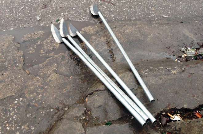 Tin nóng ngày 25/10: Dùng dao phóng lợn lùa nhau, 25 người chờ án Tin nong ngay 25/10: Dung dao phong lon lua nhau, 25 nguoi cho an