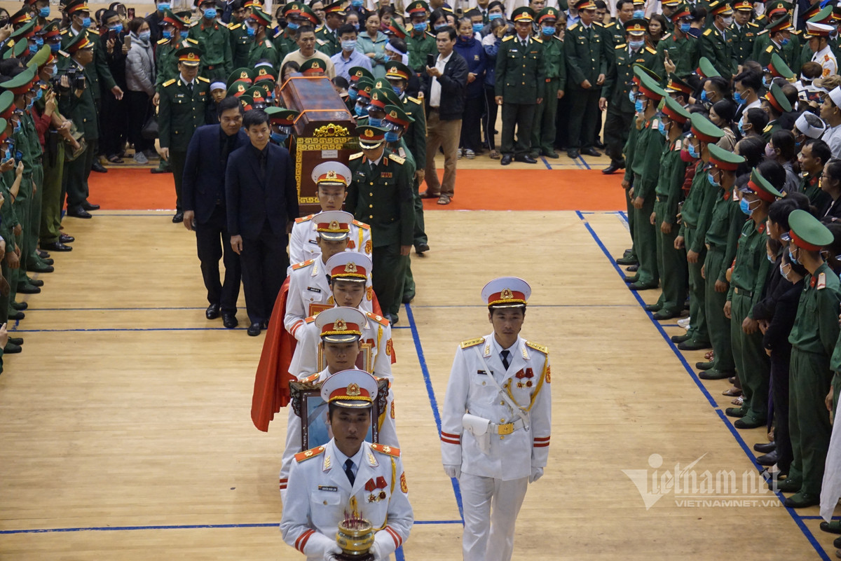 Tien dua 22 can bo, chien si hy sinh o Quang Tri-Hinh-21