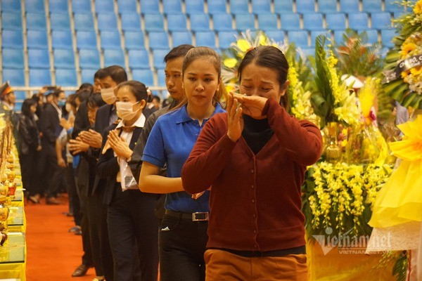 Tien dua 22 can bo, chien si hy sinh o Quang Tri-Hinh-12