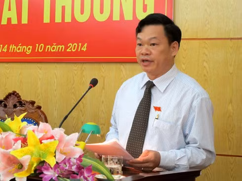 Trước đó, sau khi thảo luận, 100% đại biểu dự Đại hội đã biểu quyết nhất trí danh sách nhân sự để bầu vào Ban chấp hành Đảng bộ Bắc Kạn khóa XII, gồm 53 người. 