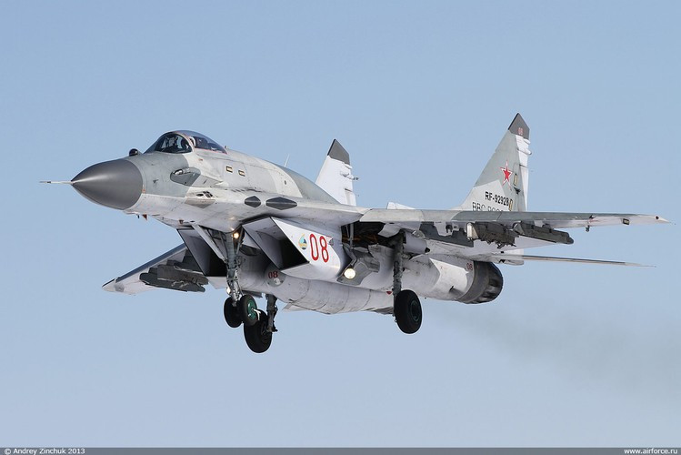 Việc đưa MiG-29SMT đến Syria và mục đích sử dụng nó của Nga đã khá rõ ràng, tuy nhiên theo truyền thông Mỹ, Không quân Nga (VKS) sẽ không thể dùng tiêm kích này cho trận chiến chống khủng bố tại điểm nóng Deir Ezzor.