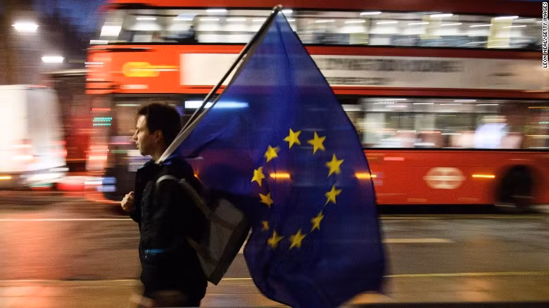 Quoc hoi Anh da chinh thuc thong qua du luat Brexit