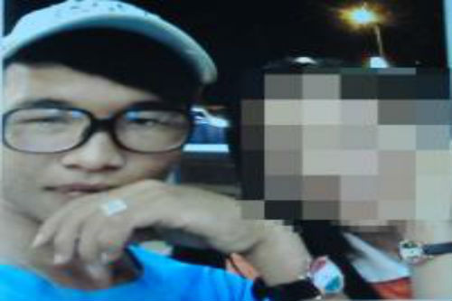 Số tiền còn lại cậu chi xài phung phí, mua xe máy, mua điện thoại và "bao" gái...